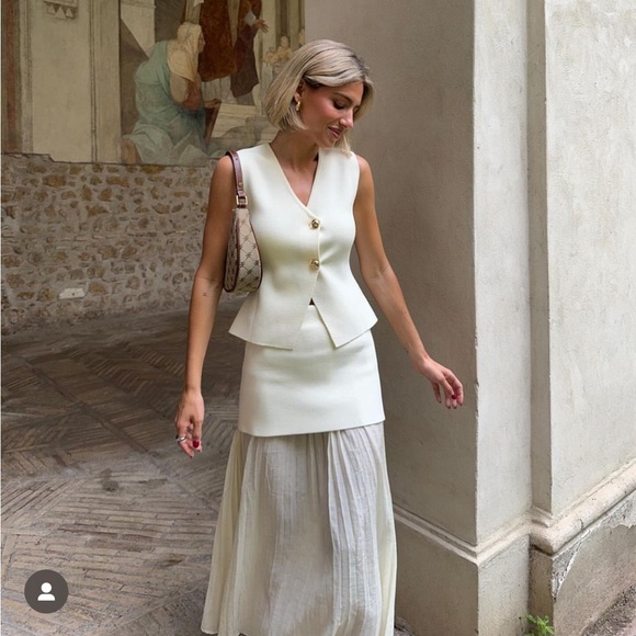 Zara MIXED PLEATED KNIT SKIRT - Picture 14 of 16